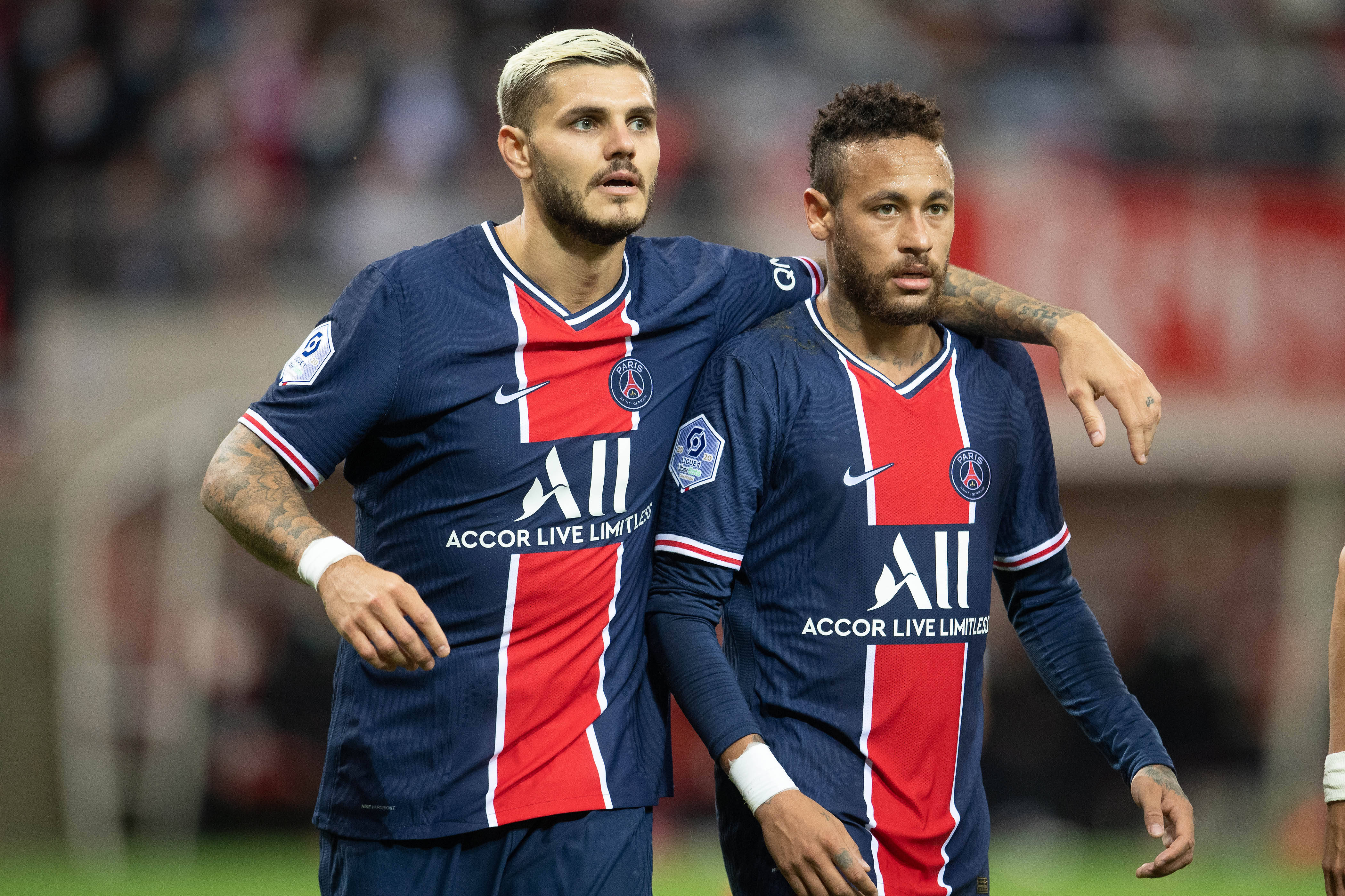 与4结缘，多特5轮欧冠联赛有4轮打入4球，剩下1轮被曼城进4球（多特欧冠五战尽染“4”色：四场各入4球，唯一一场被曼城灌4球）