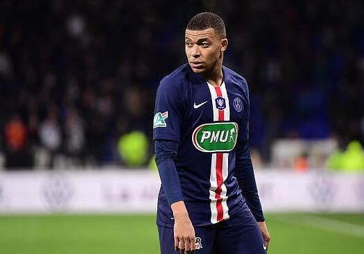 成都上次取胜还是10月17日赢梅州，自那之后6场比赛4平2负（成都自10月17日击败梅州后，近6战仅4平2负）